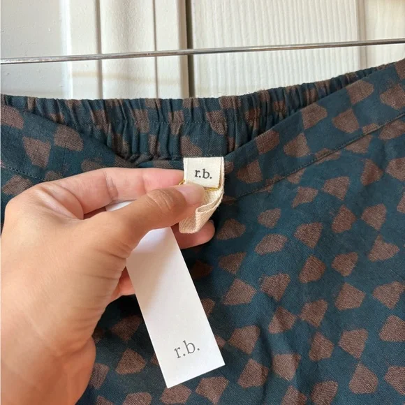 Runaway bicycle skirt - Picture 3 of 5